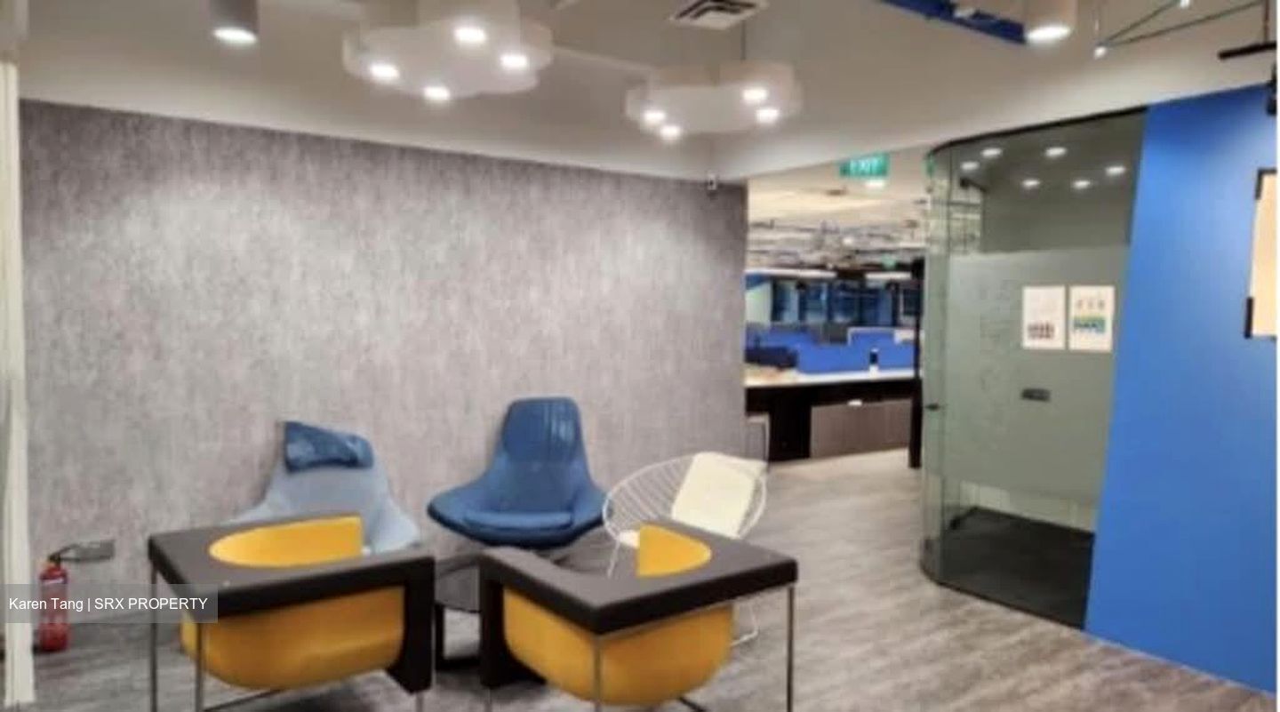 Robinson 77 (D1), Office #532432311